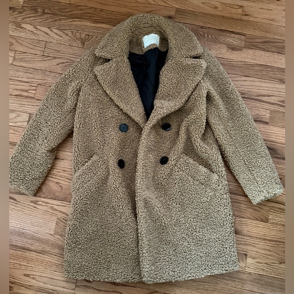 Zara Jackets & Blazers - Zara teddy bear boucle coat - size small